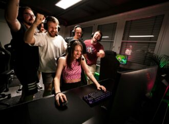 How Esports Teams Can Build a Stronger Online Presence