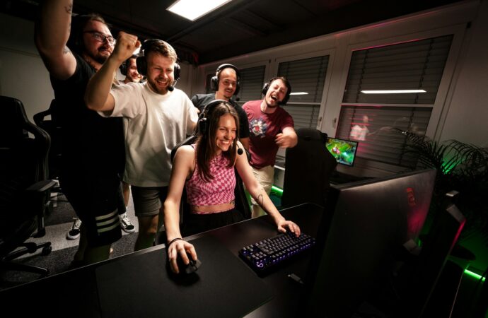 How Esports Teams Can Build a Stronger Online Presence